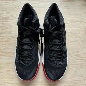 Nike | Shoes | New Nike Jordan Melo M3 Bred Black White Red  display picture 1
